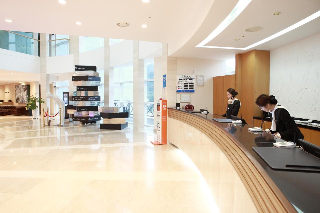 Hotel Riviera Geoje Extérieur photo